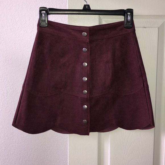 Dresses & Skirts - Skirt